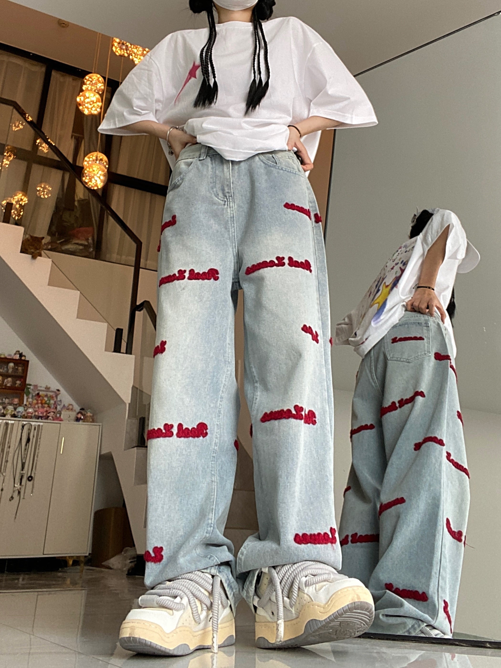 Women's Denim Jeans with Red Embroidered Lettering Regular Fit Long Stretch Fabric Casual All-Season