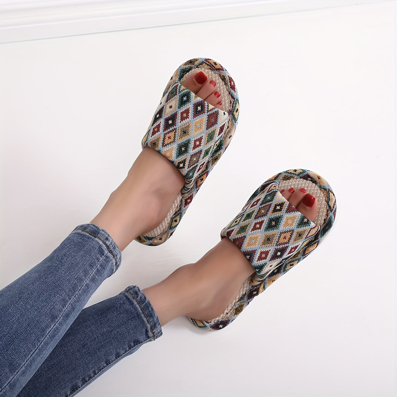 Women's Linen Slip-On Slippers Breathable Open-Toe Indoor Outdoor