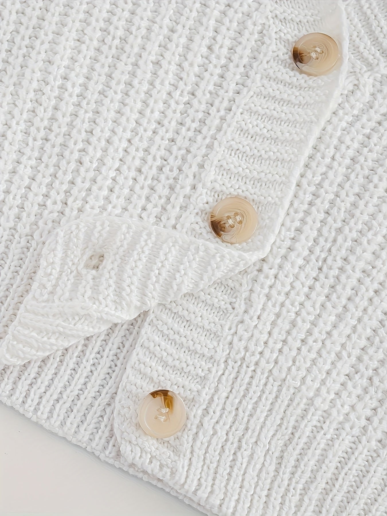 Women’s Solid Color Cardigan Long Sleeve Button-Up Relaxed Fit Maroon