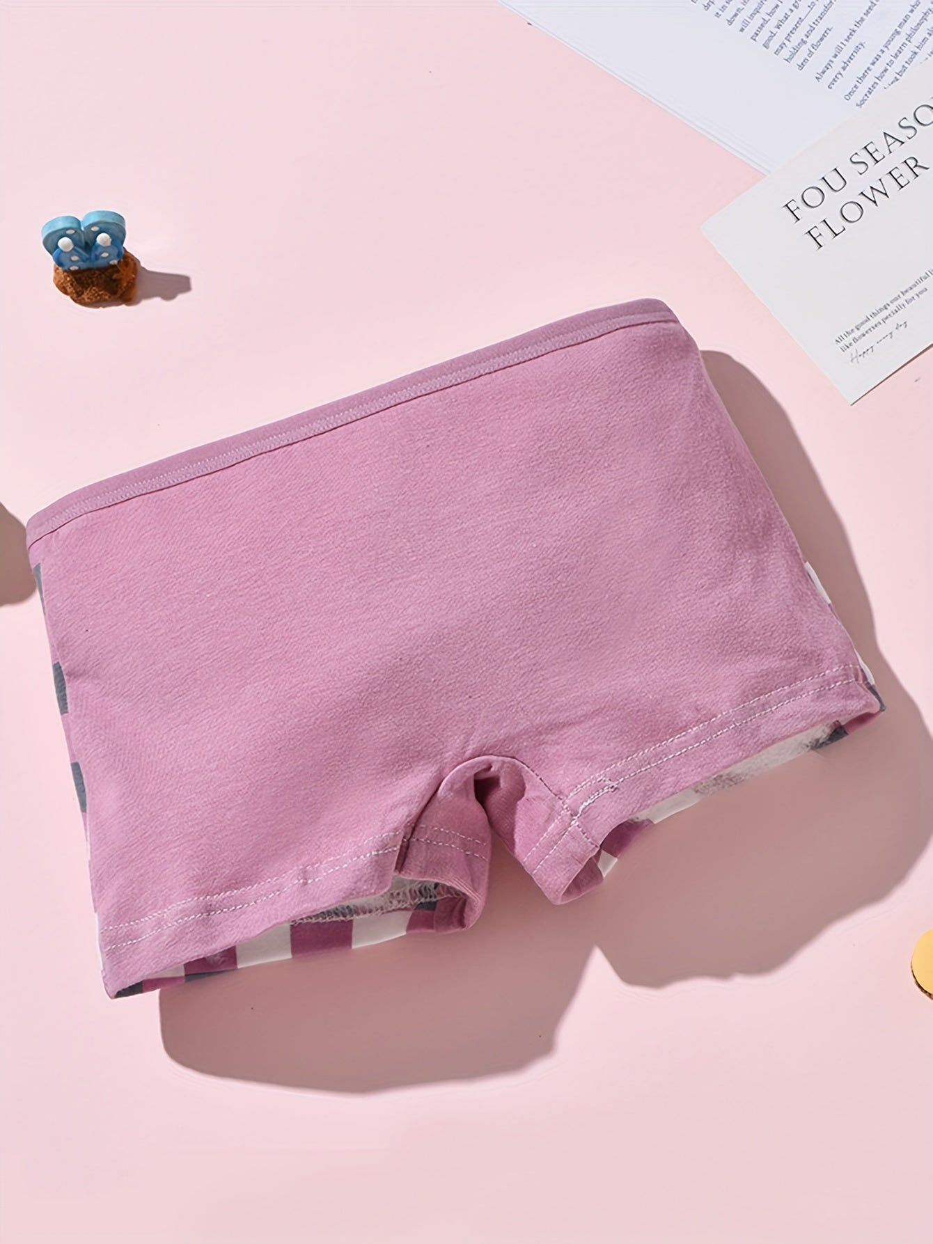 Girls Cotton Boxer Briefs 4-Pack with Cartoon Prints Breathable Sweat-Absorbent All-Season