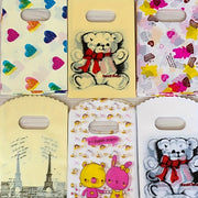 Набор из 50 пар мультяшных сережек в подарочных пакетах с случайными цветами пластиковых украшений