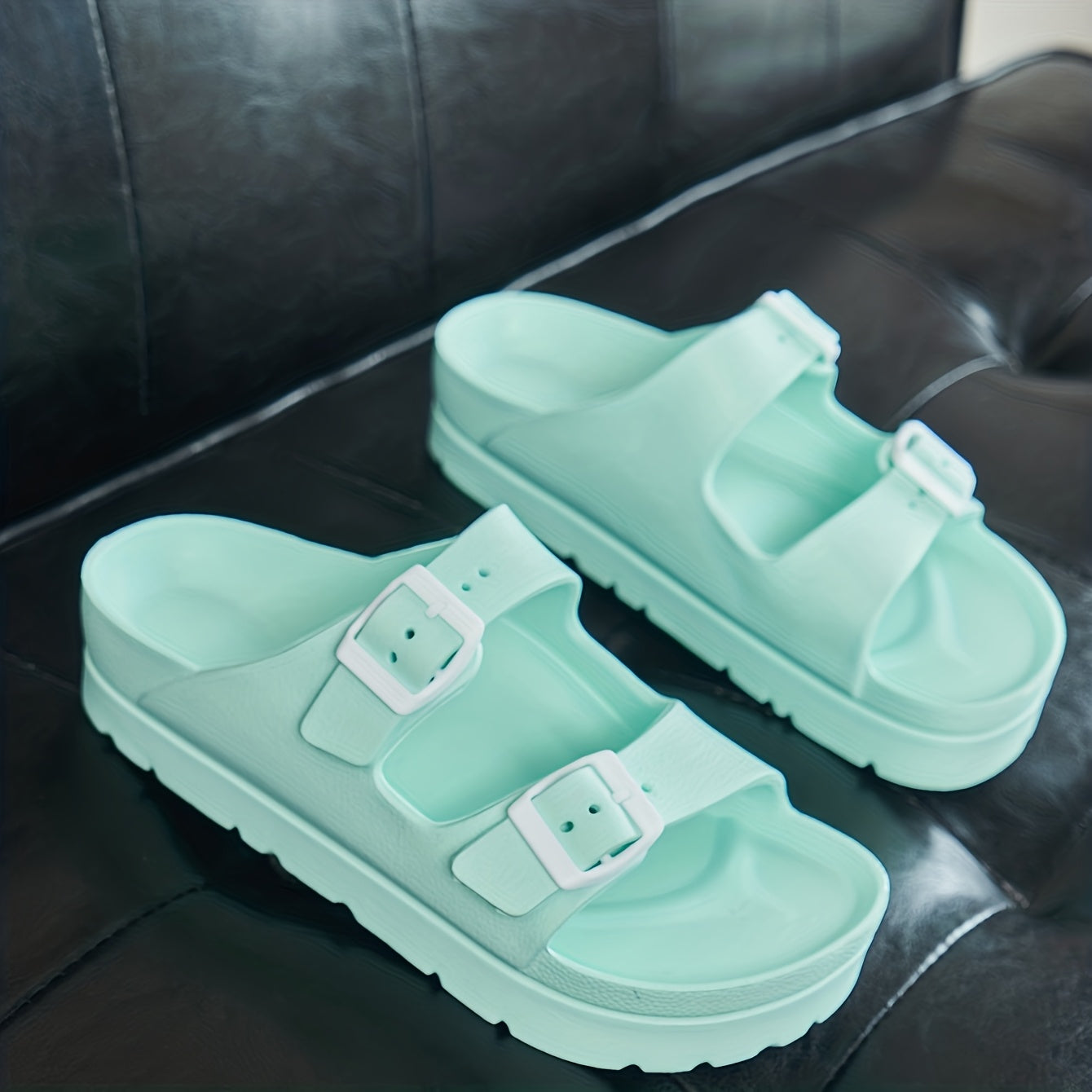 Women's White Adjustable Double Buckle Sandals Comfortable Slip-Resistant Beach Shoes