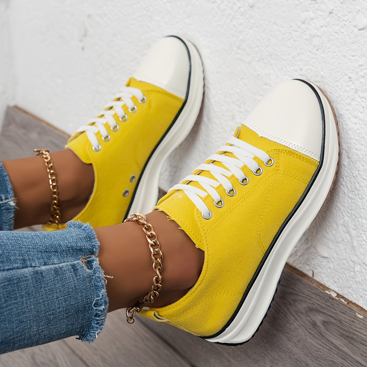 Women's Casual Non-Slip Lace-Up Sneakers with Thick Soles