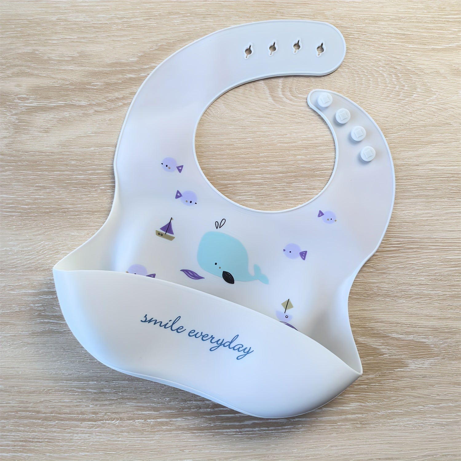 Bolalar uchun sozlanadigan Goldcolin silikon bib - Suv o'tkazmaydigan, qiziqarli print va tugma yopilishi bilan - Ideal ovqatlantirish aksessuari