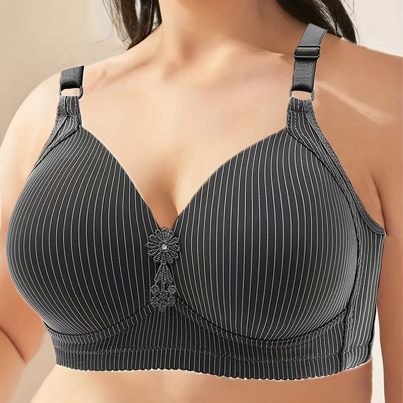 Plus Size Striped Seamless Push Up Bra for Women Medium Support All Season