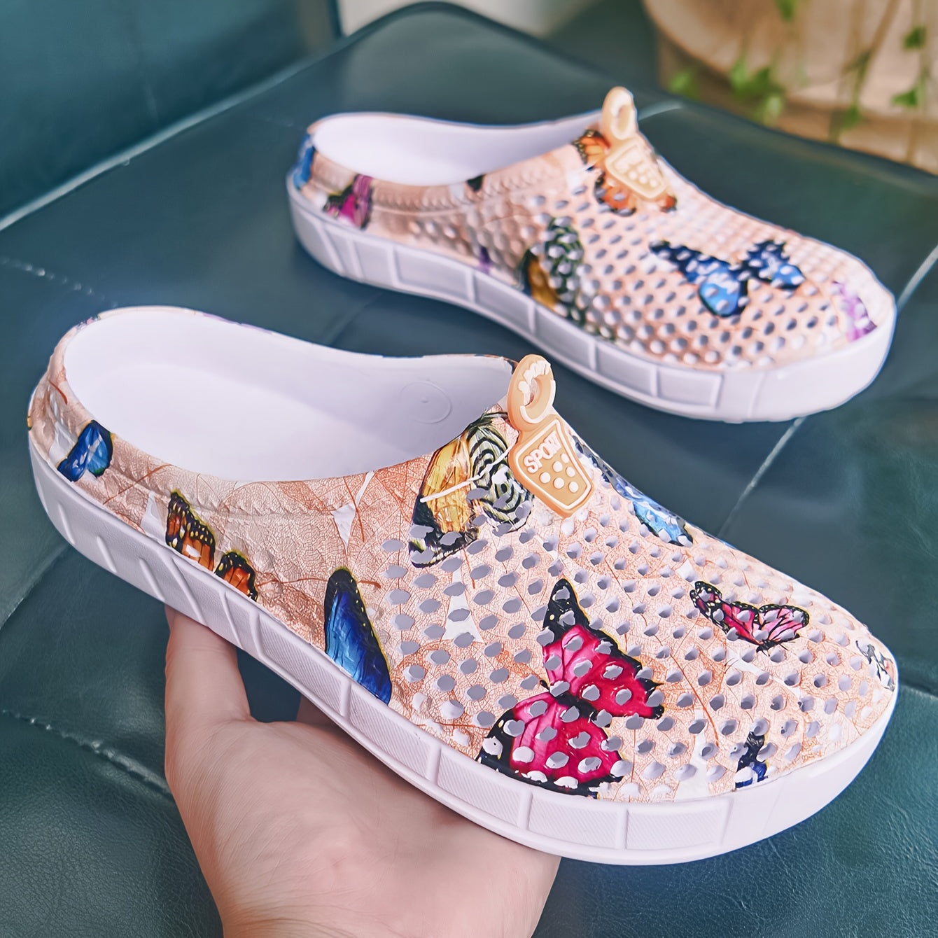 Women's Butterfly Holes EVA Clogs Lightweight Non-slip Slides