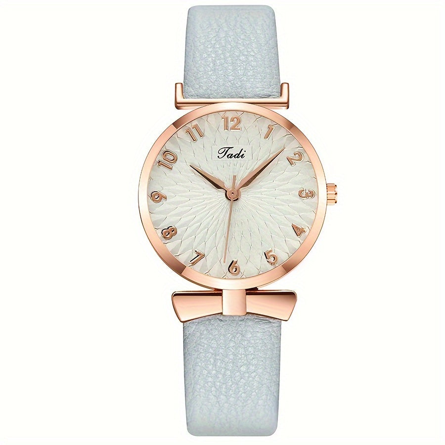 Women's Casual Round Quartz Watch with Leather Strap for Daily Wear