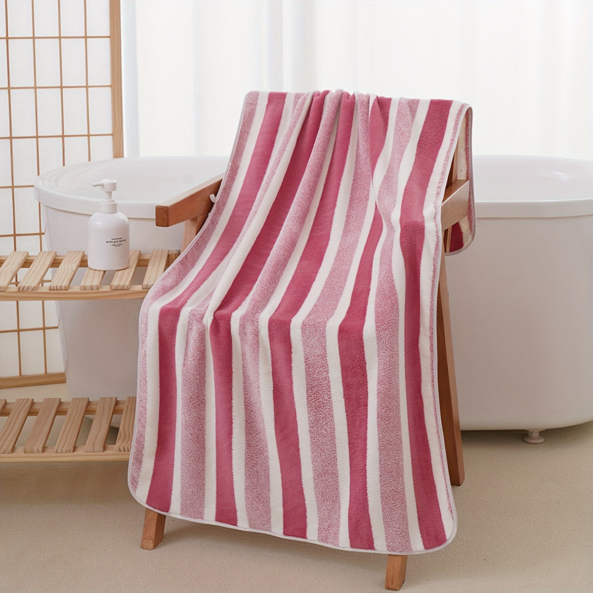 Microfiber Bath Towel Quick-Dry Highly Absorbent 139x70cm Gray and White