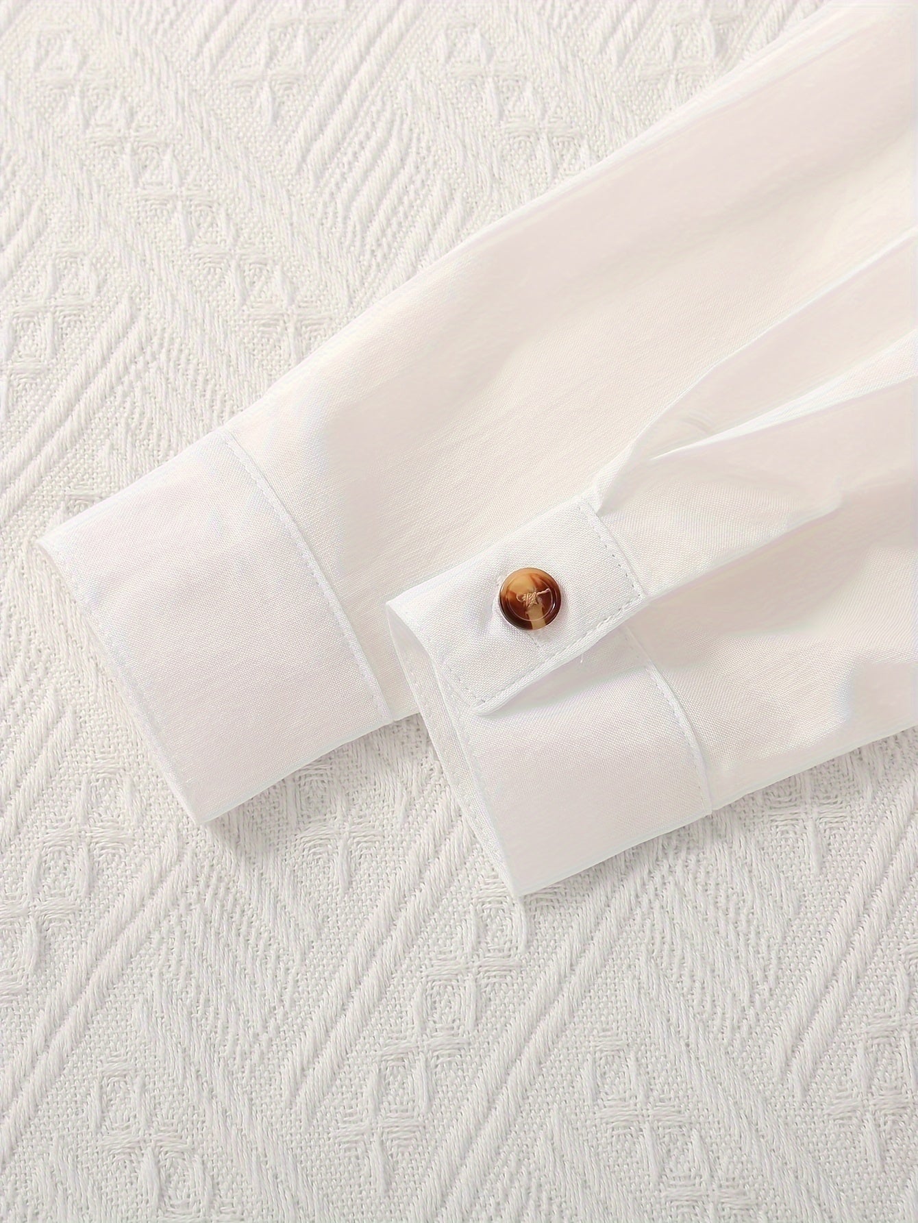 Camisa de manga larga de color sólido para niños con cuello alto para primavera y otoño