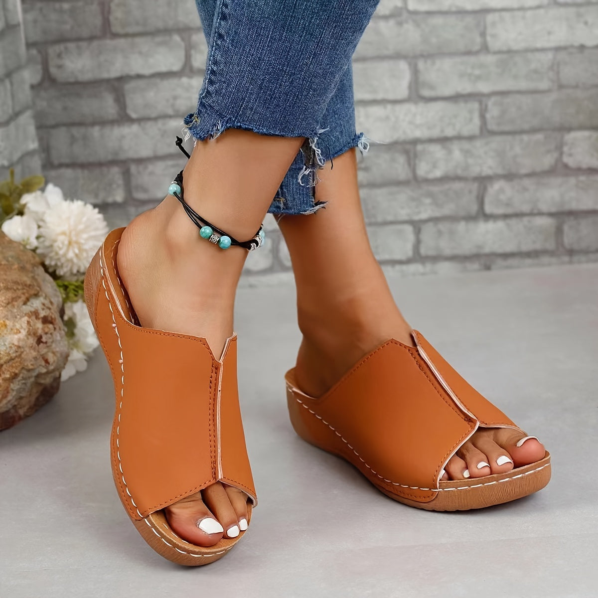 Women's Faux Cover Slip-On Sandals Mid-Heel Round Toe Casual All-Season