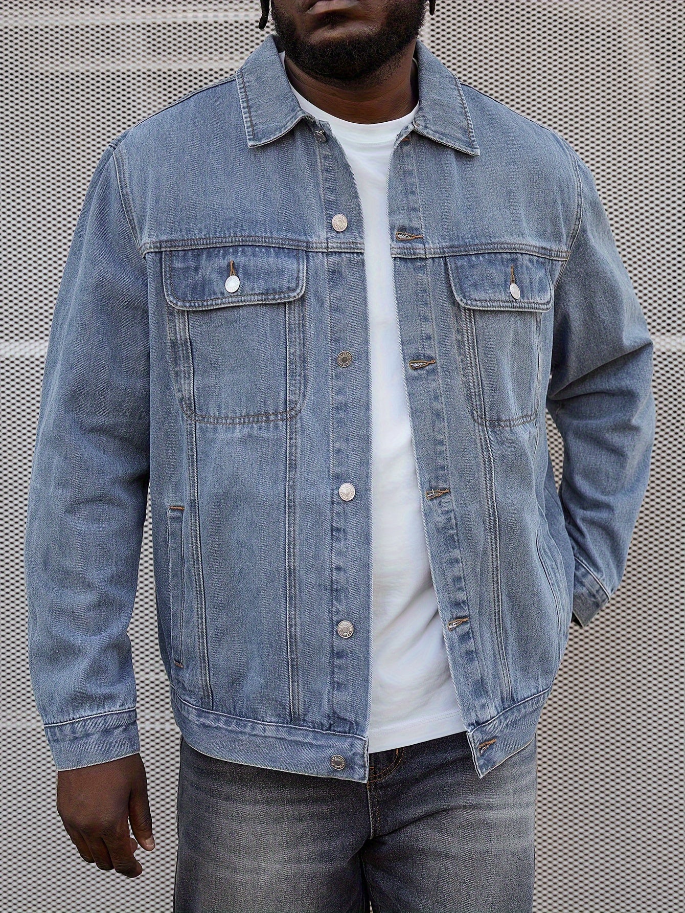 Plus Size Men's Washed Denim Jacket Regular Fit Cotton Solid Color