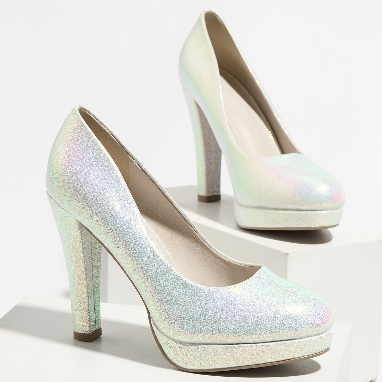 Women's Sparkly High Heels Thick Sole Round Toe All-Season Chunky Pumps