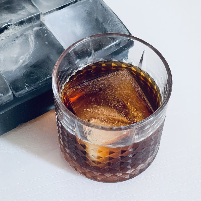 6pcs Large Silicone Ice Cube Trays With Lids Reusable No-Battery Beverage Cooling