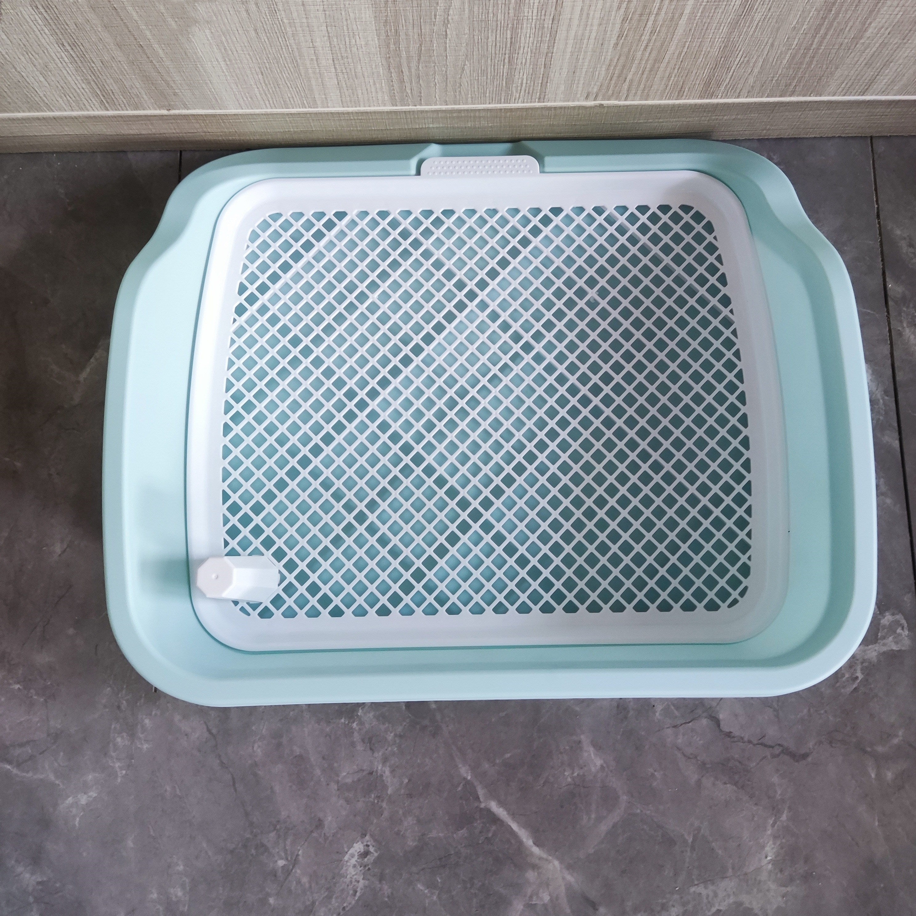 High-Sided Plastic Dog Litter Box with Removable Grid for Small to Medium Breeds