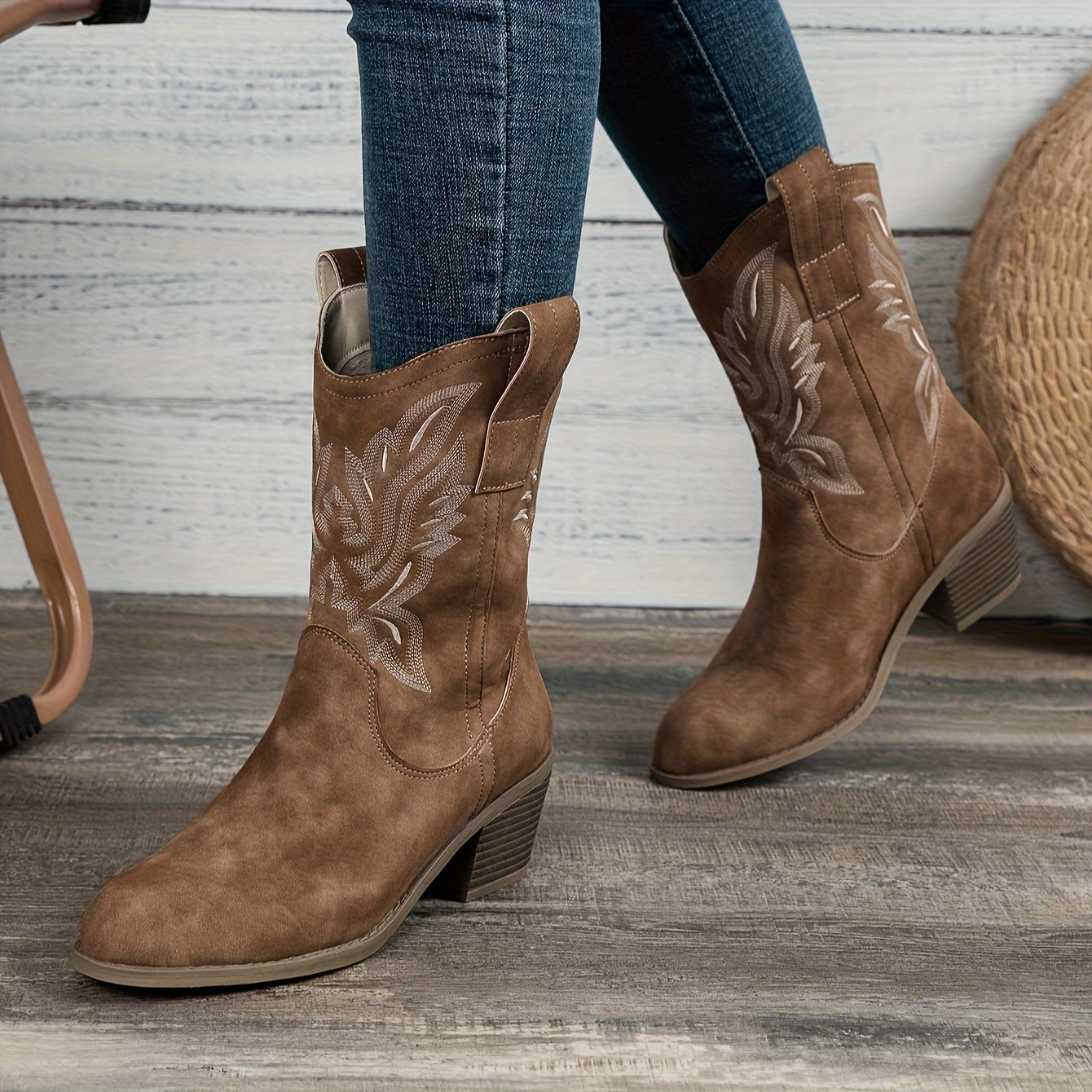 Women Mid-Calf Embroidered Boots Synthetic Slip-On Western Style Leather Sole