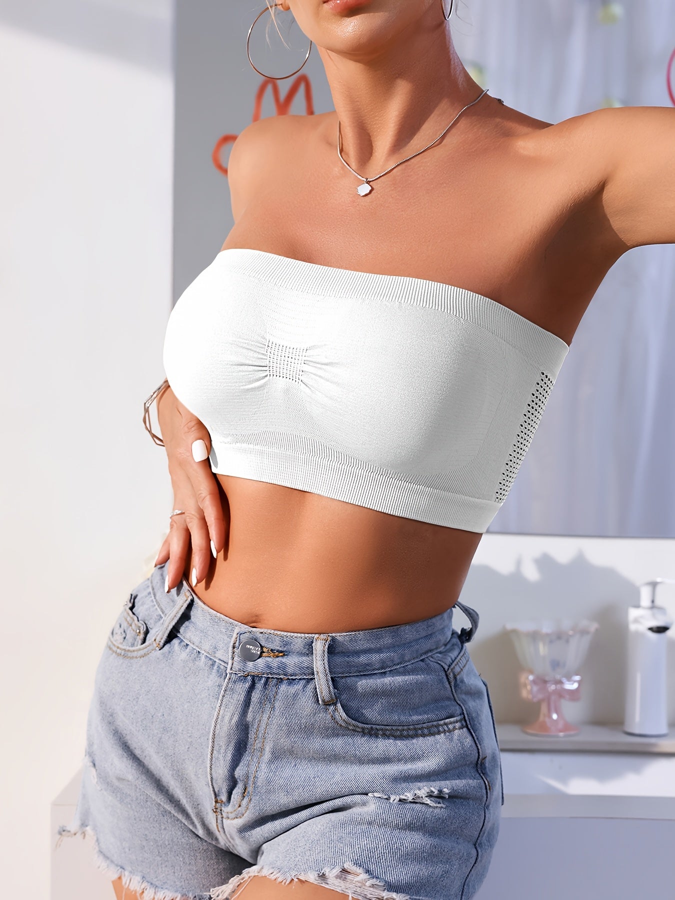 Women's Seamless Strapless Bandeau Bra Beige Elastic Breathable Mesh Non-Slip