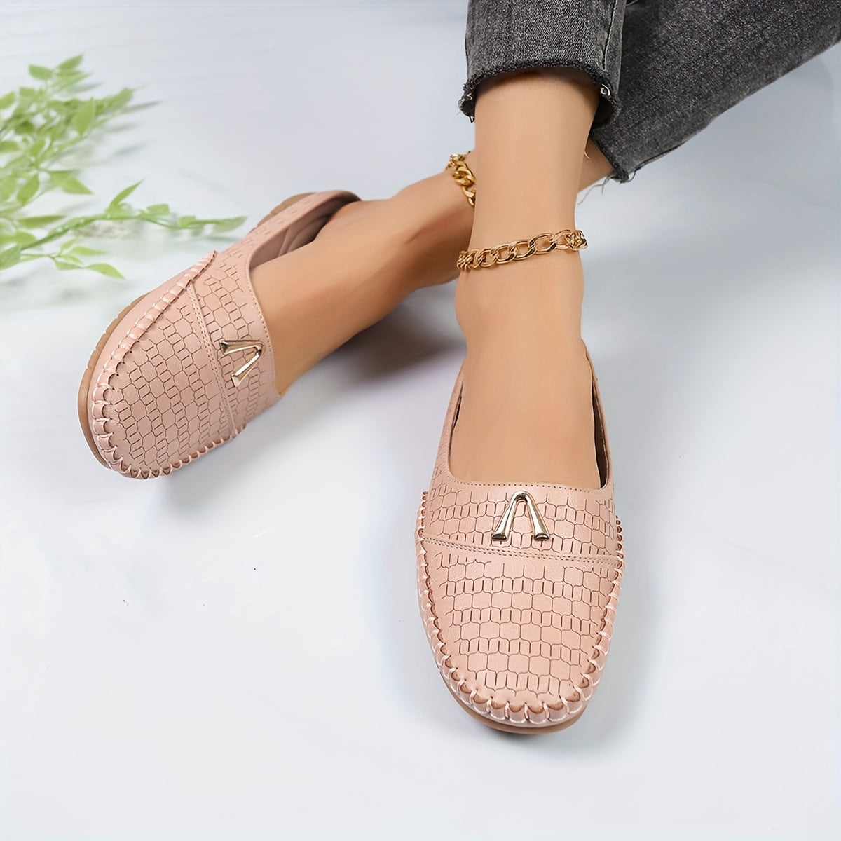 Women's Slip-On Mules Lightweight Flat Shoes with Metal Buckle