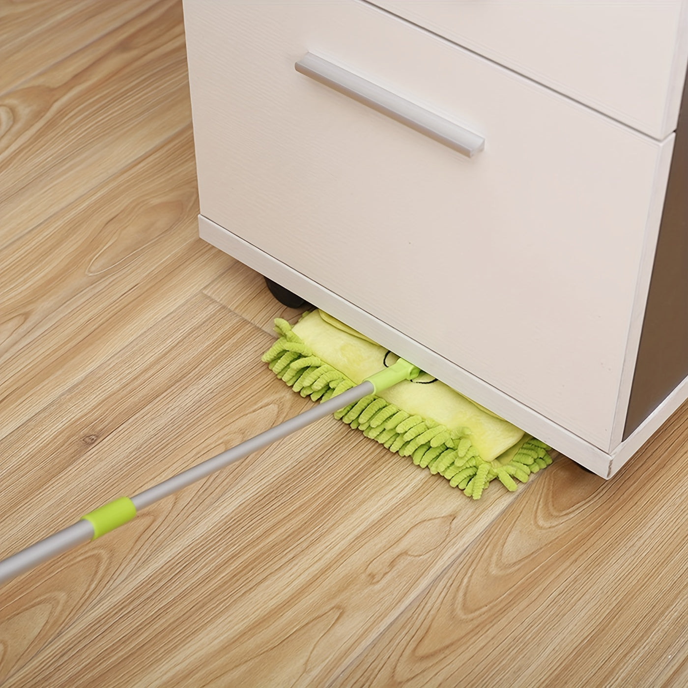 Mini Cartoon Mop Toy for Floor Cleaning, Portable, Wet and Dry Use