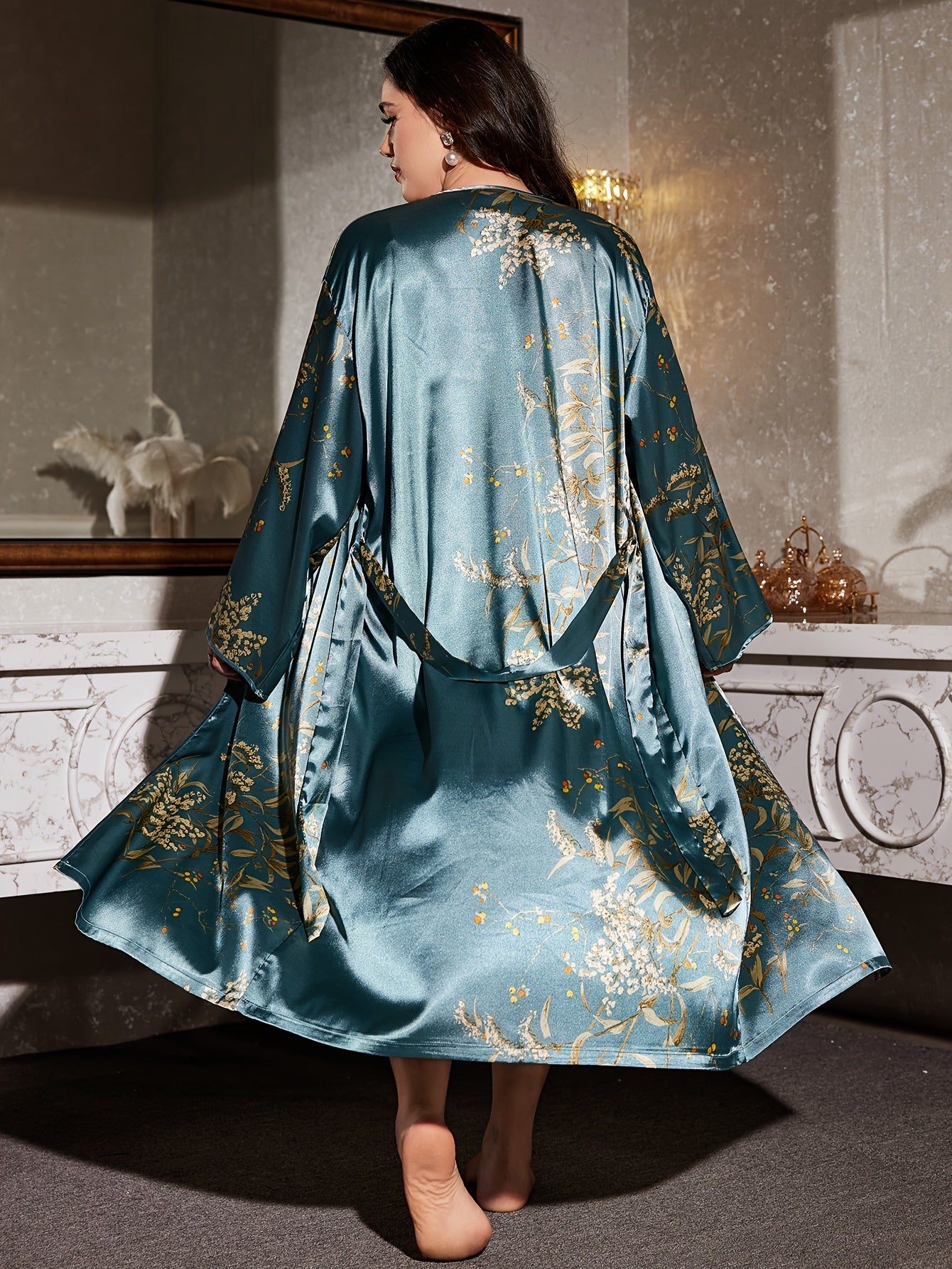 Plus Size Women's Loungewear Robe Casual Sleepwear with Stylish Print