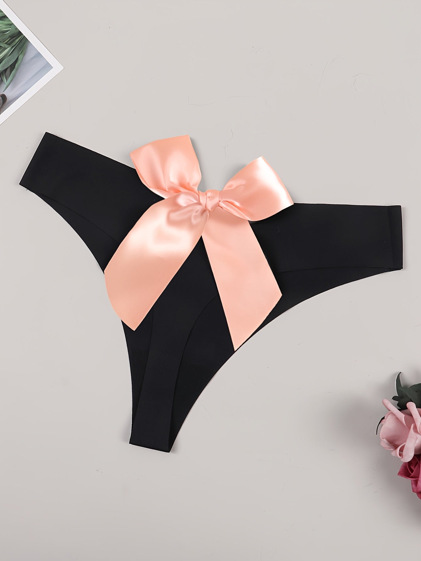Adult Women's Solid Color G-String Thong with Bow Detail Polyamide Elastane Lingerie