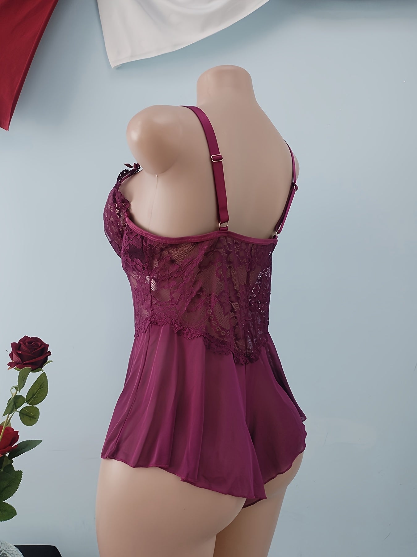 Plus Size Women's Deep V Floral Bodycon Bodysuit with Bow and Steel Ring