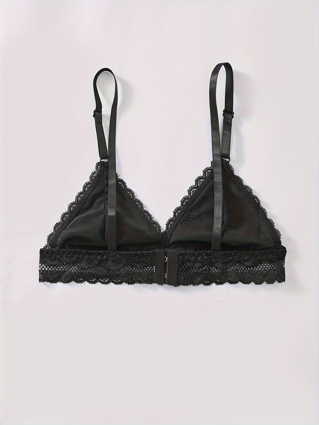 Комплект из 2-х предметов: бюстгальтер и трусики однотонного цвета, выполненные из бесшовного нейлона для зрелого стиля, с трикотажной тканью, кружевными деталями и удобным дизайном без проволоки.