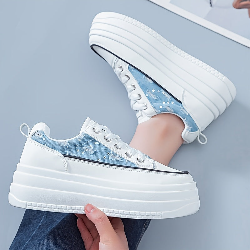 Women's Casual White Sneakers Low-Top Lace-Up Breathable Fabric