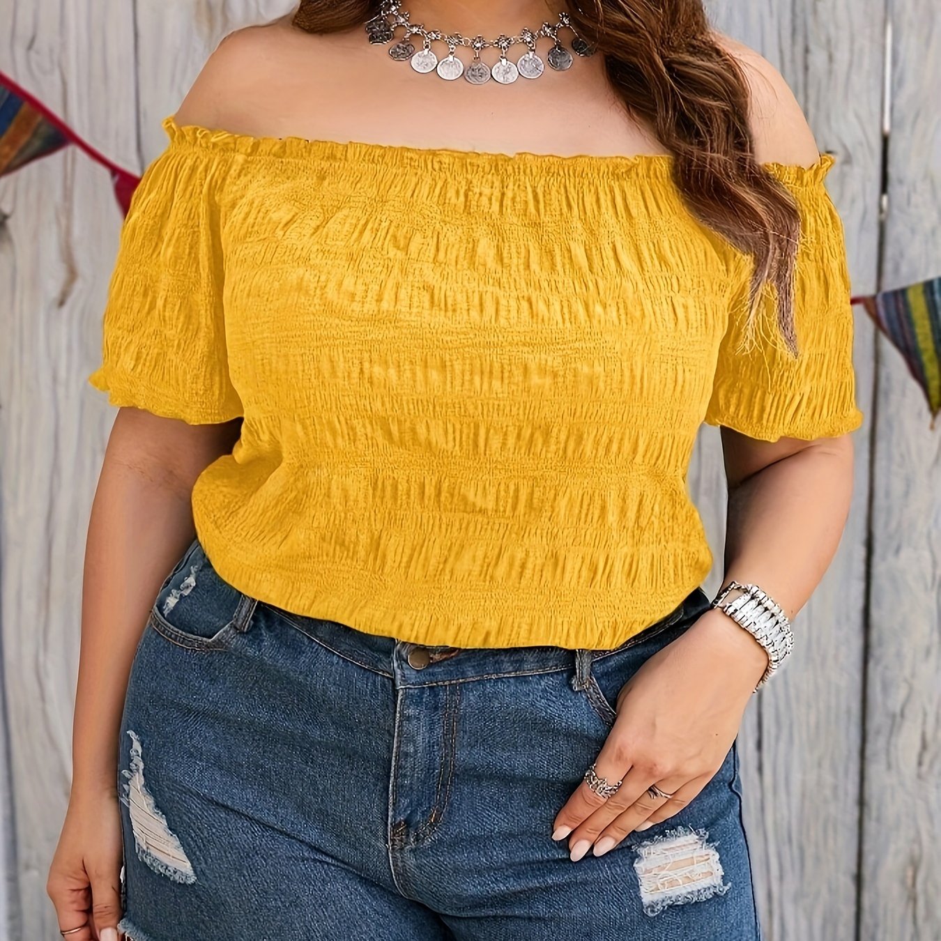 Plus o'lcham ayollar uchun off shoulder teksturali bluz bahorgi lettuce qirqimi