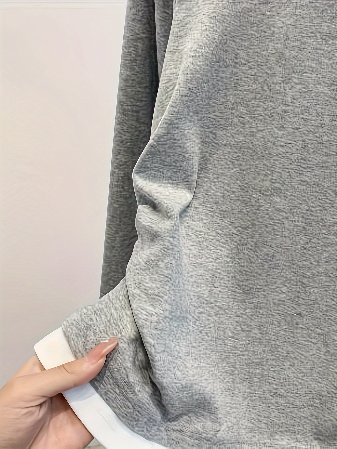 Women's Slim Fit Knit T-Shirt with Contrast Collar and Ruched Detail