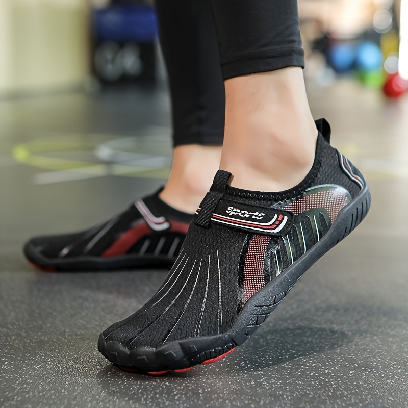 Men's Waterproof Striped Hiking Shoes Breathable Fabric Low Top Outdoor Casual