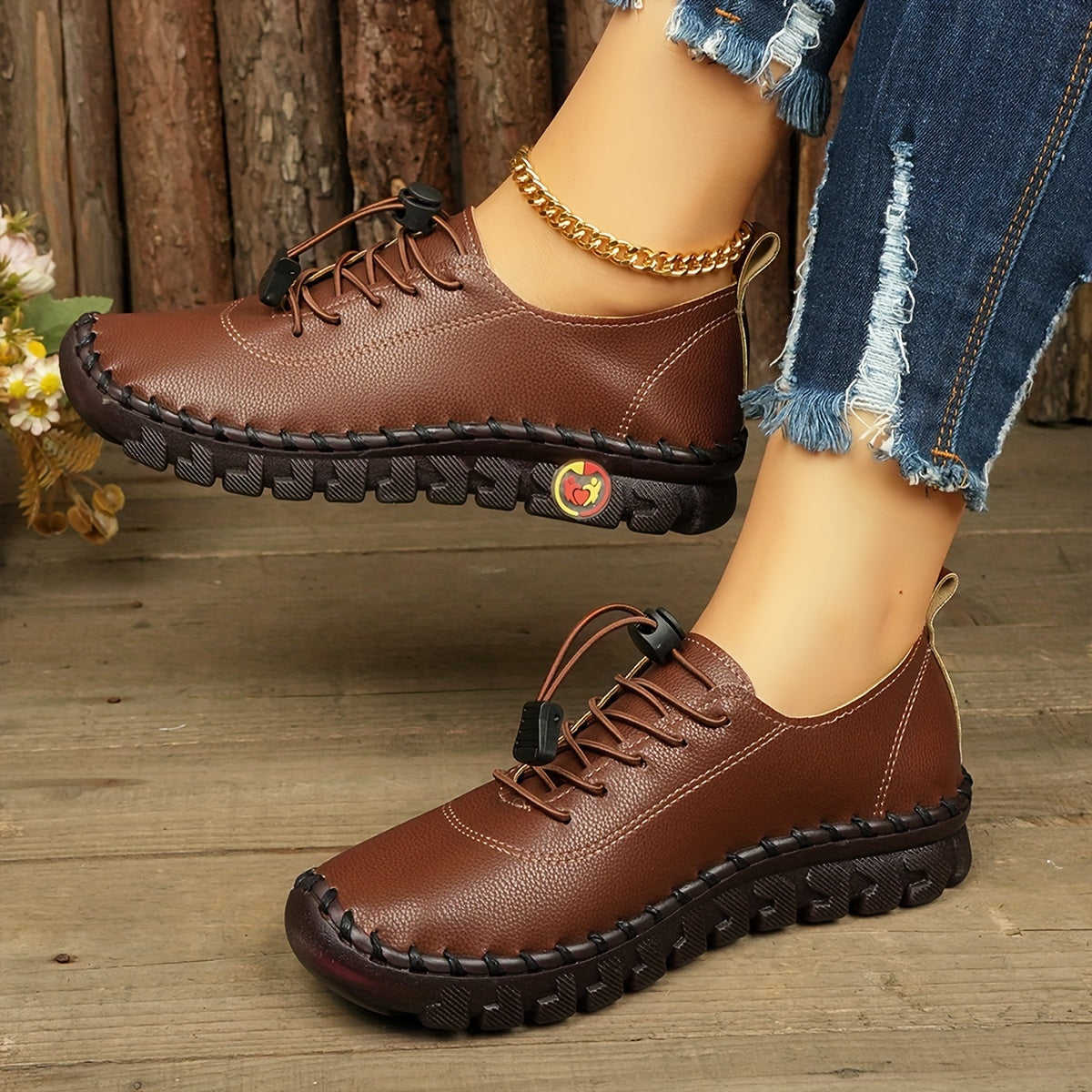 Women's Retro Stitched PU Cover Sneakers Casual Shoes Black Red Heart