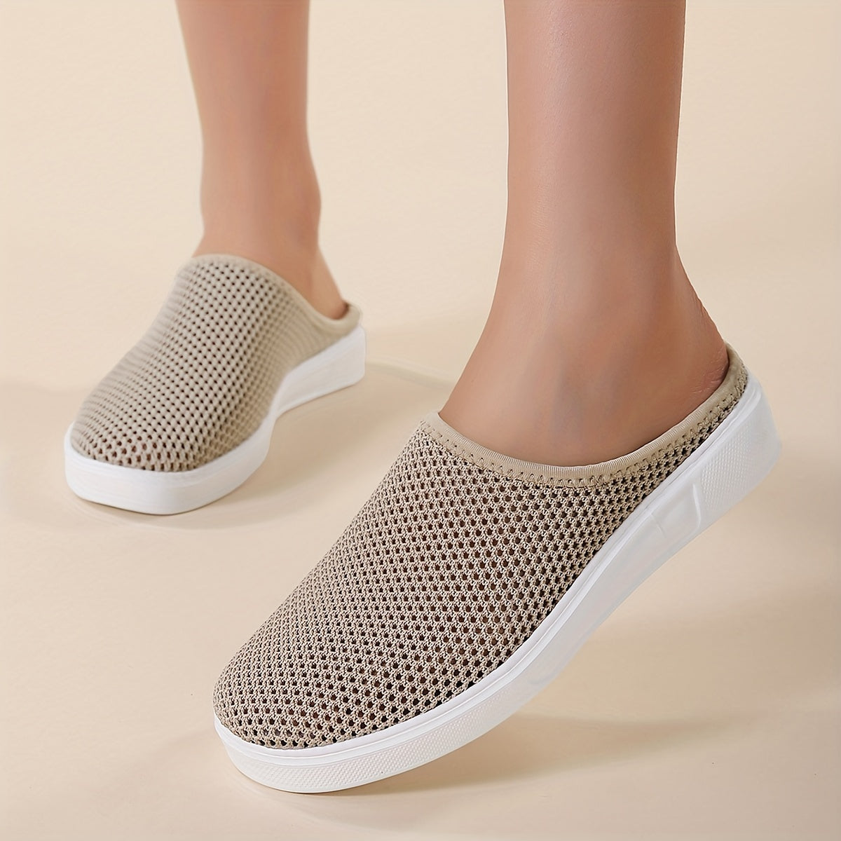 Plus Size Women's Mesh Slip-On Sneakers Lightweight Breathable Casual Shoes