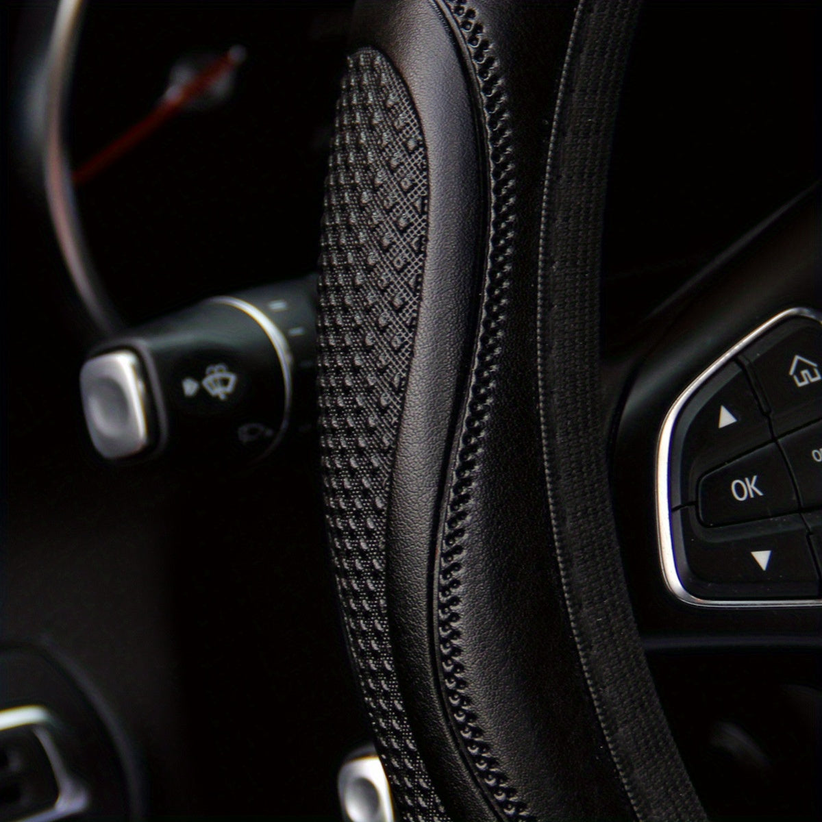 Universal Non-Slip PU Leather Steering Wheel Cover Black Red Stitching 36-38cm