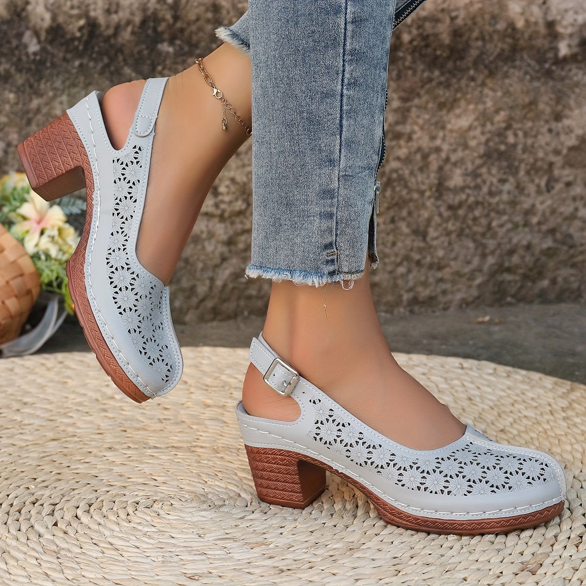 Women's High Heels Leather Closed Toe Strappy Chunky Heel Summer