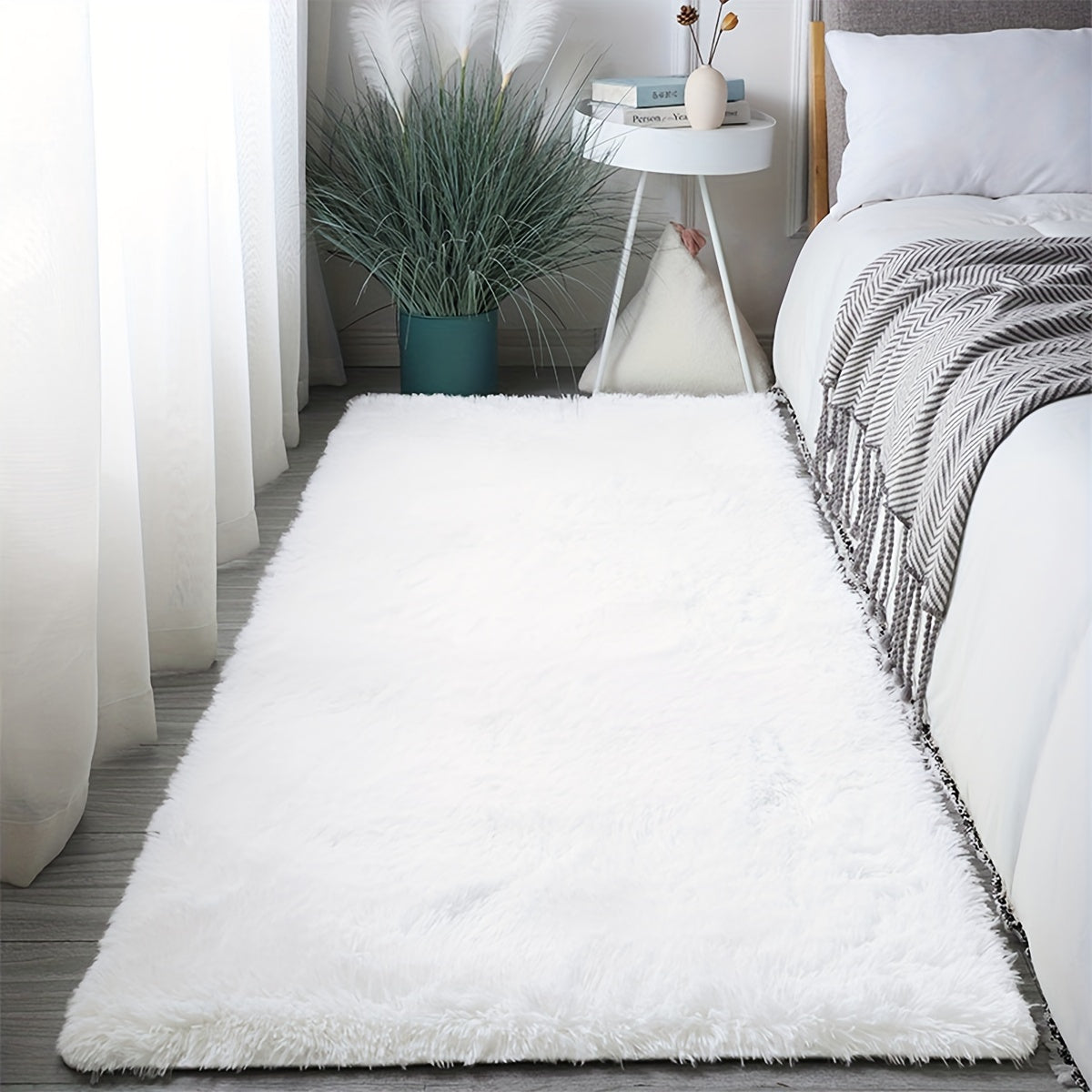 Soft White Faux Fur Area Rug Rectangle Non-Slip Stain-Resistant Indoor Carpet