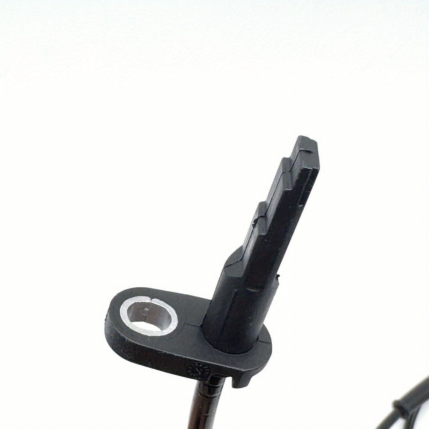 Front Right ABS Sensor for SUV 2015-2020 Auto Parts