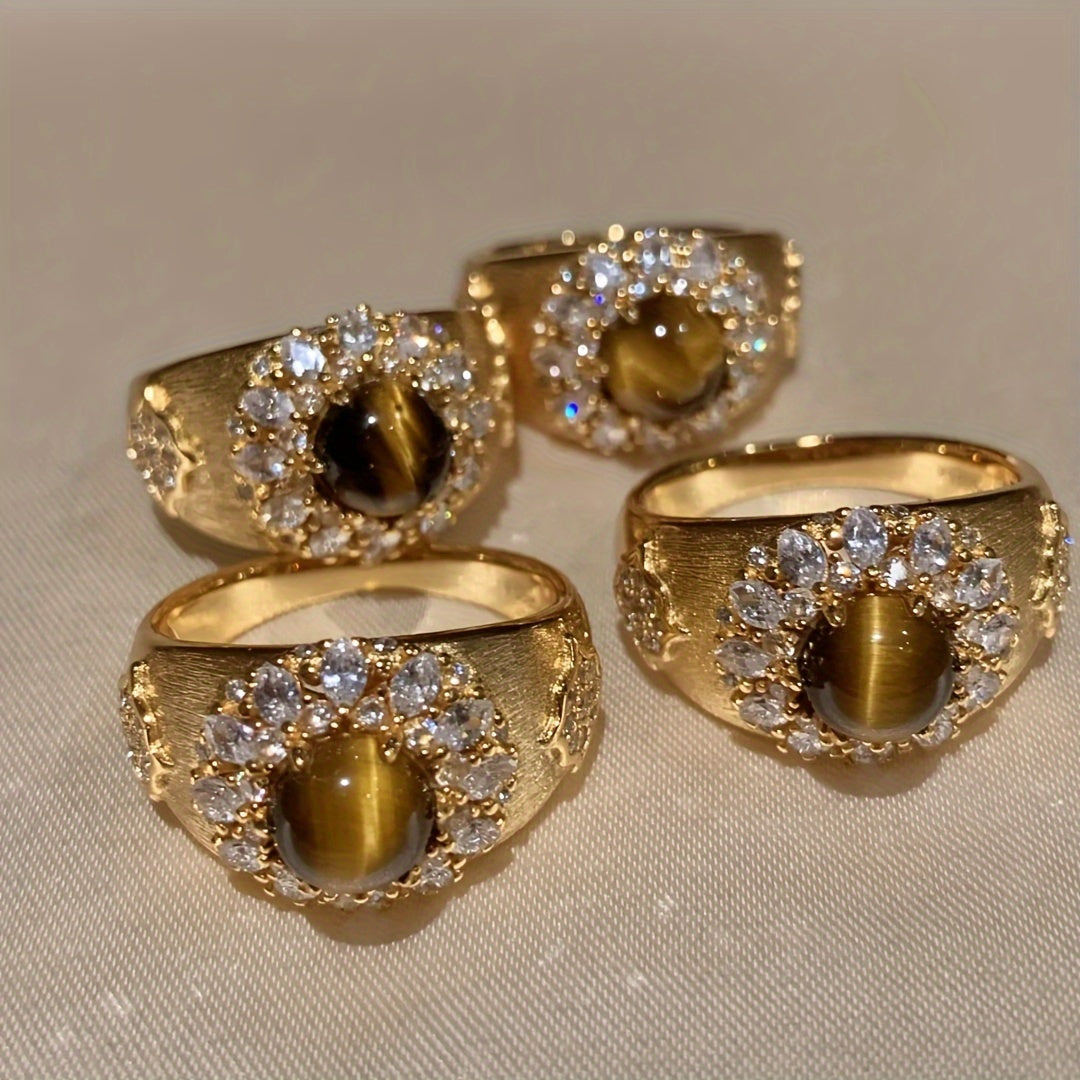 Women's Vintage Oval Cubic Zirconia Ring Adjustable Gold-Plated for Weddings and Daily Wear