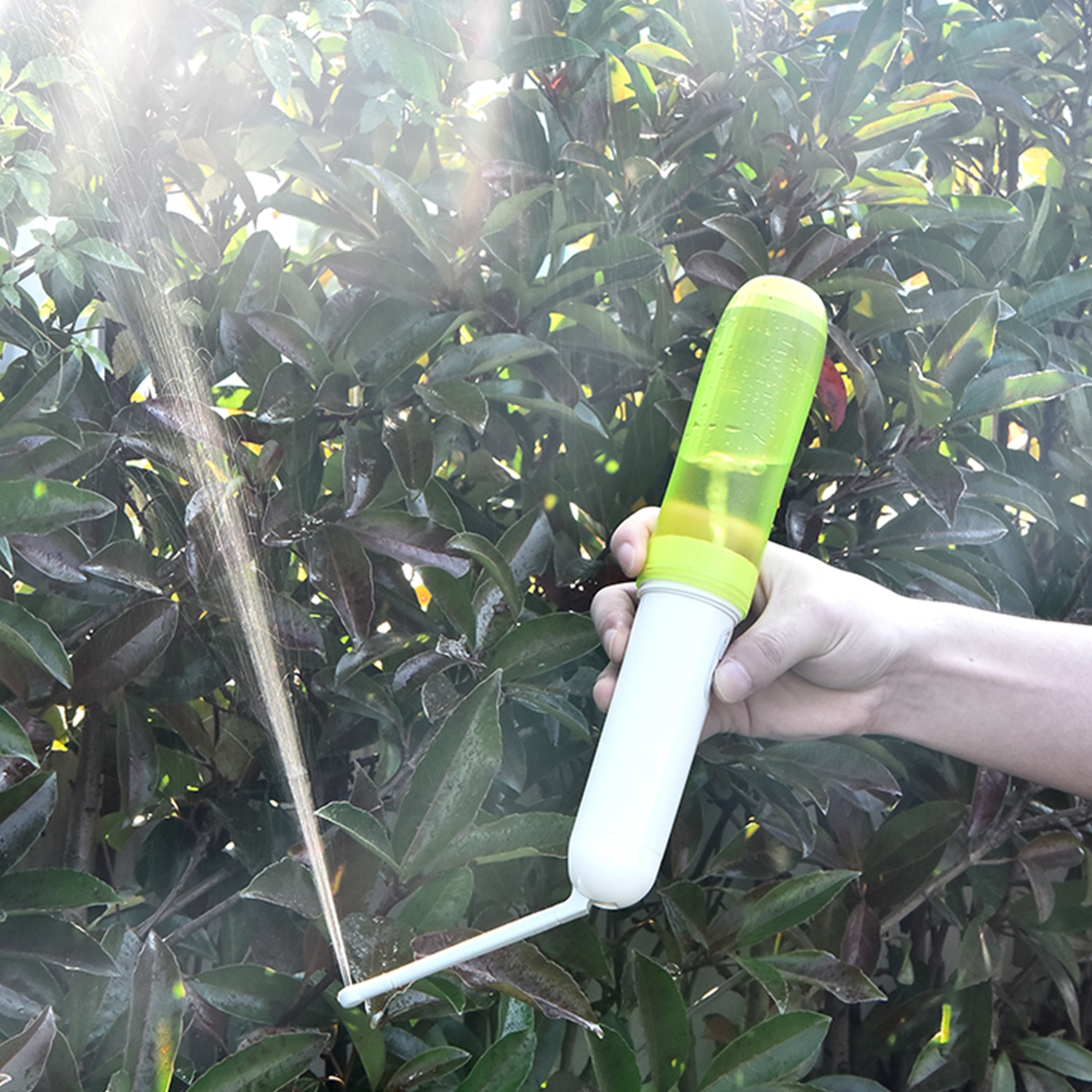 Portable Handheld Electric Bidet for Outdoor Travel with 180° Adjustable Nozzle