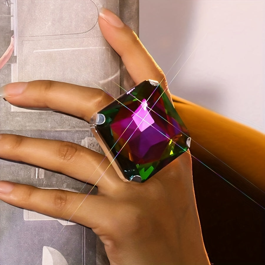 Elegant Glass Ring for Women and Men, Royal Style, Clear Transparent