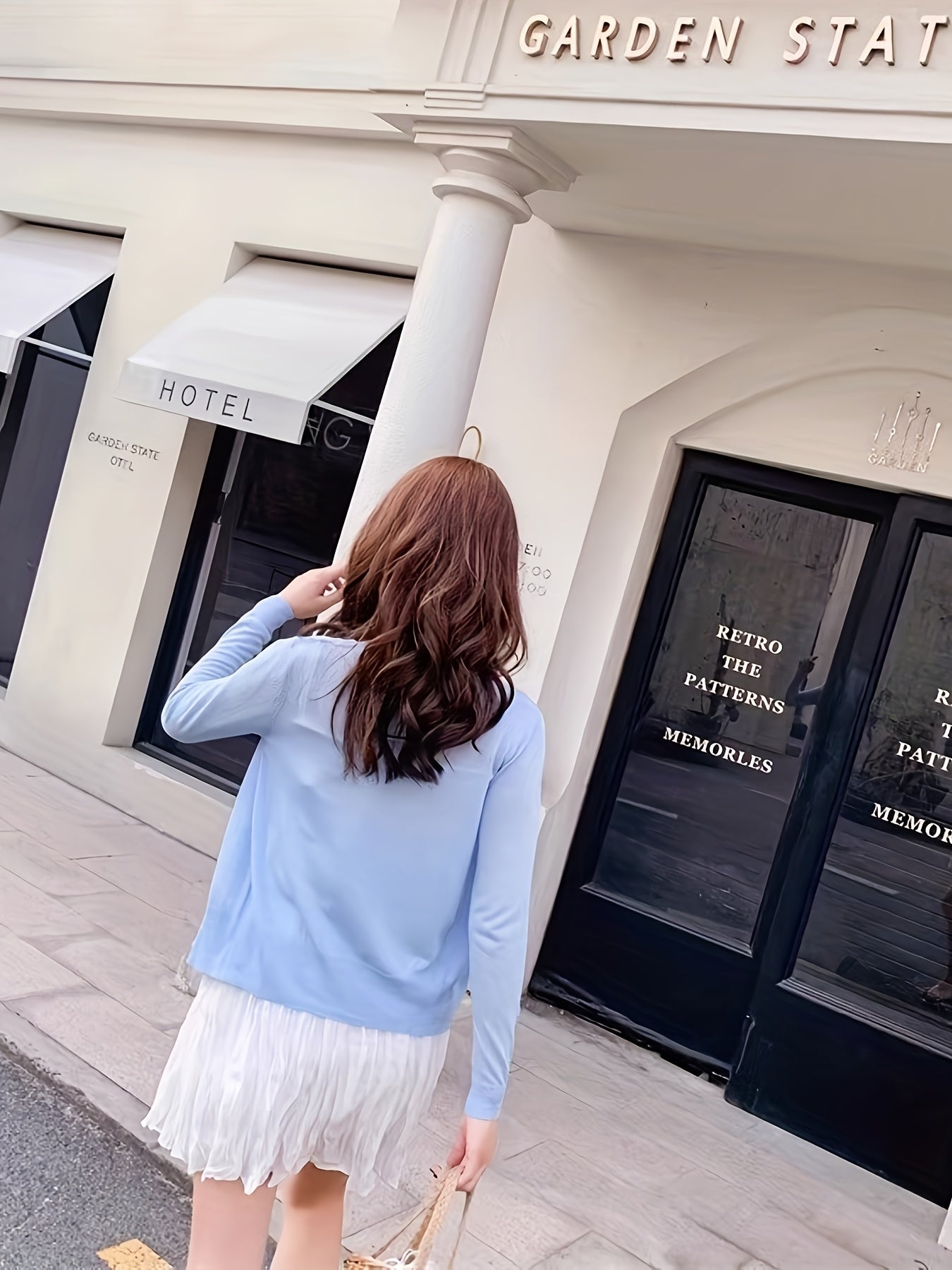 Plus Size Women's Lightweight V-Neck Cardigan for Summer Dress and Skirt