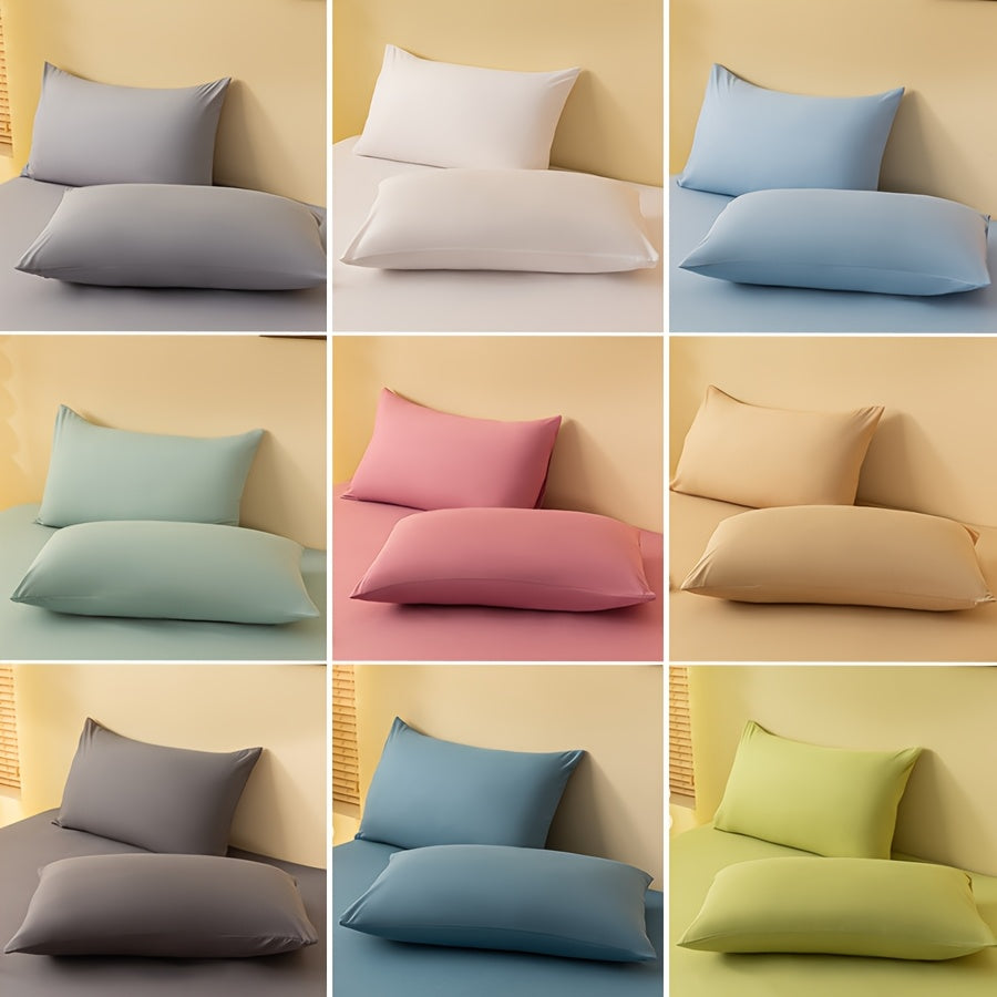 Set of 2 Solid Color Pillowcases Polyester Soft Comfortable Envelope Closure