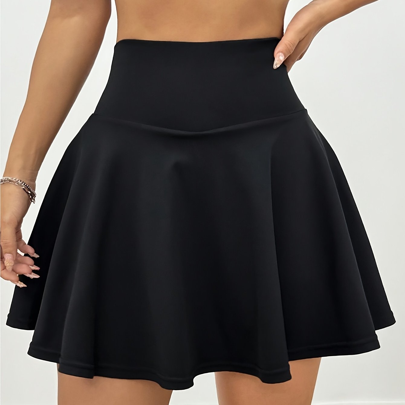 Women’s Plus Size Black High-Waisted Mini Skirt with Pockets