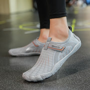 Men's Waterproof Striped Hiking Shoes Breathable Fabric Low Top Outdoor Casual