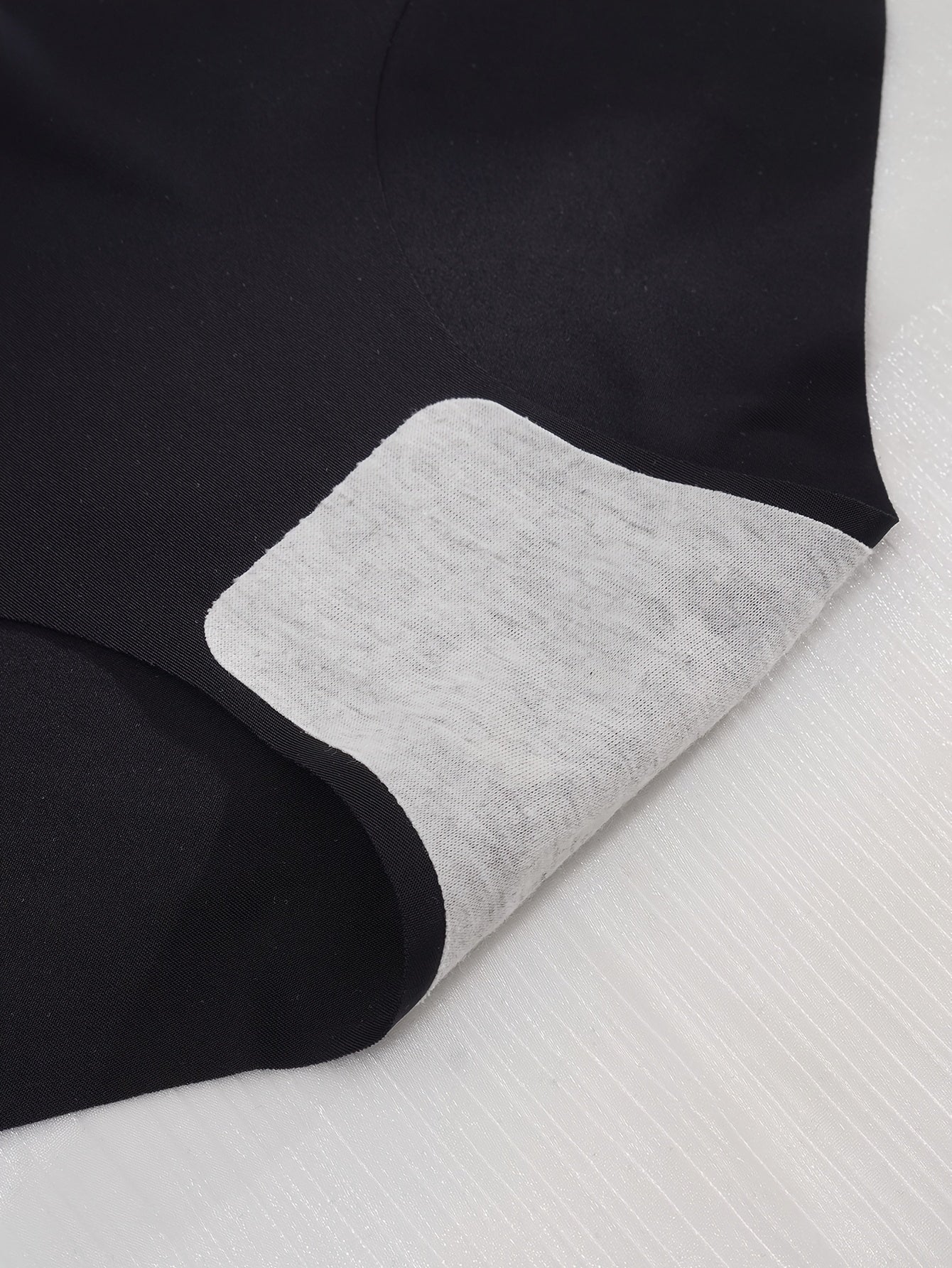 Women Seamless Briefs 6-Pack Breathable Stretchy Mid Rise Panties Solid Color