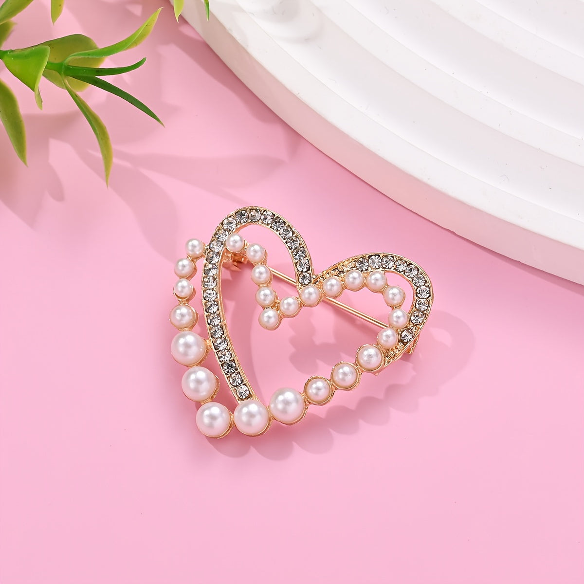 Set of 6 Alloy Pearl Rhinestone Brooches for Formal and Evening Wear