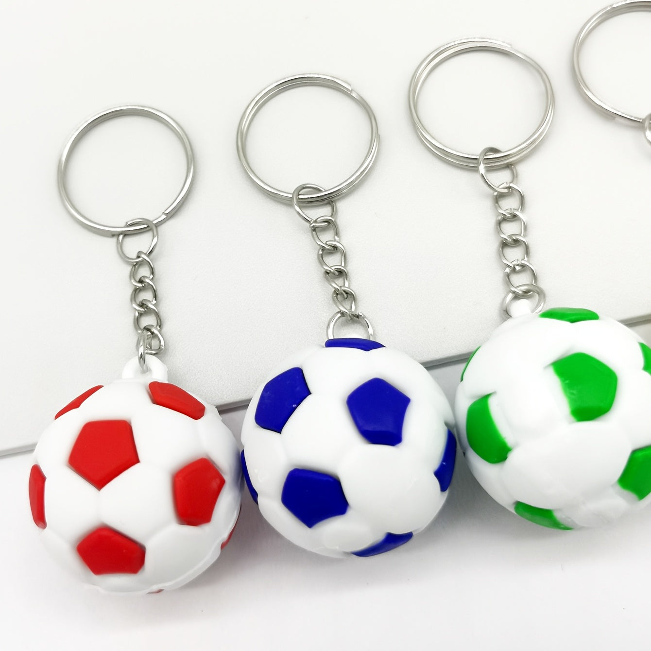 Conjunto de 6 llaveros de fútbol en PVC, colgantes y charms para bolsa