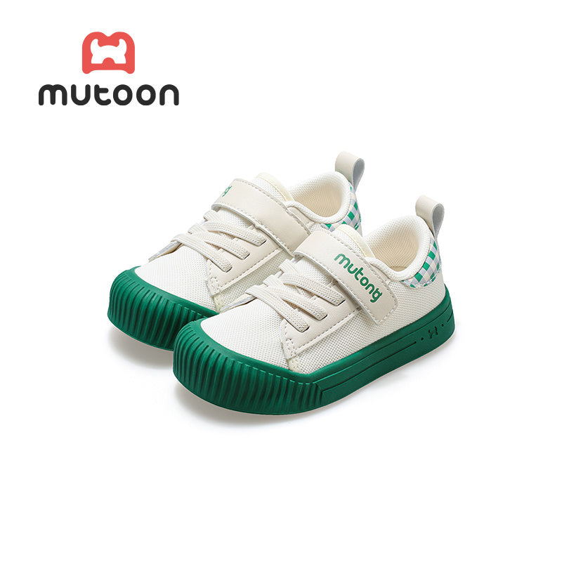 Children's Canvas Shoes for Boys and Girls with Non-Slip Sole and Protective Toe