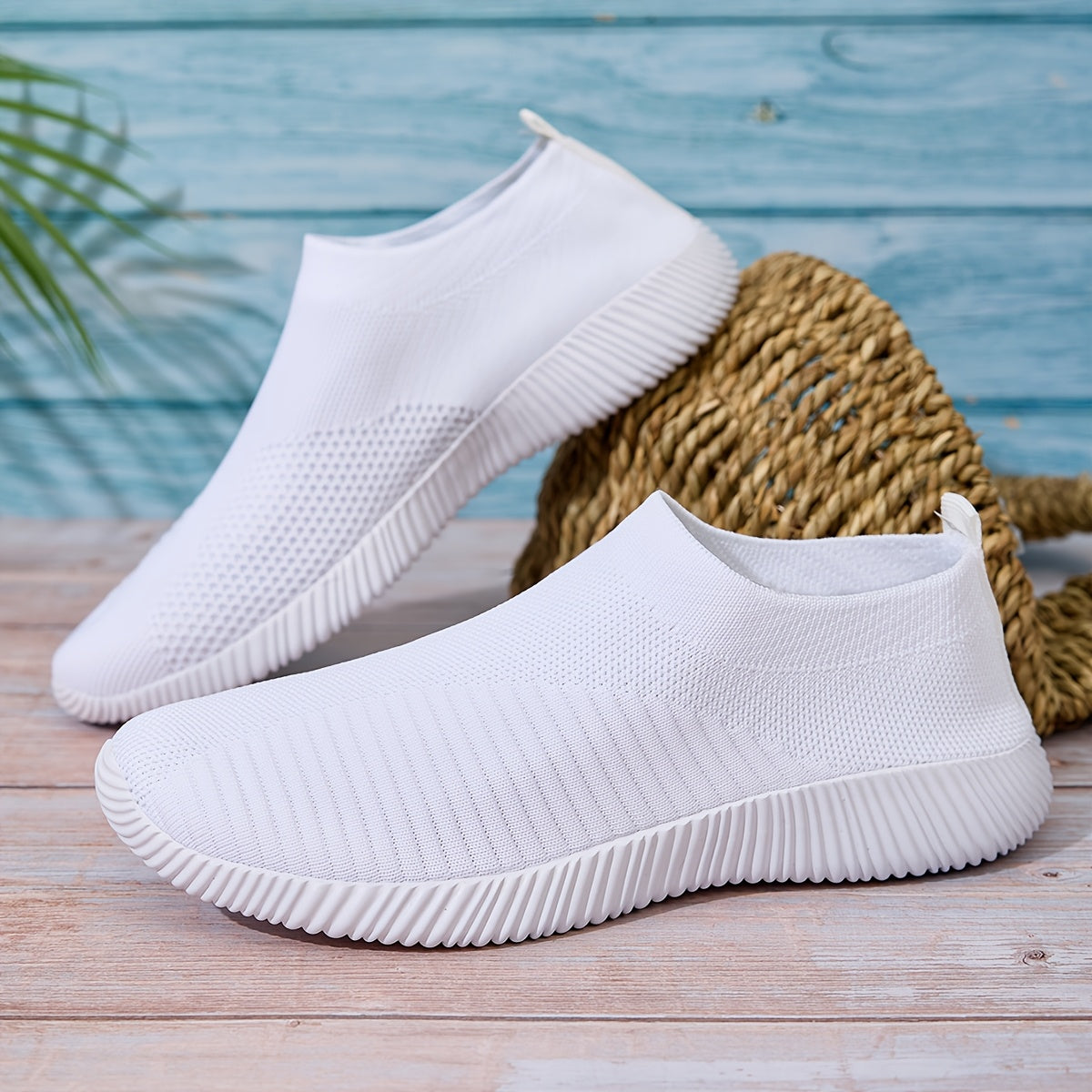 Ayollar uchun tarmoqli slip-on sport poyabzali yengil kundalik poyabzal barcha mavsumlar