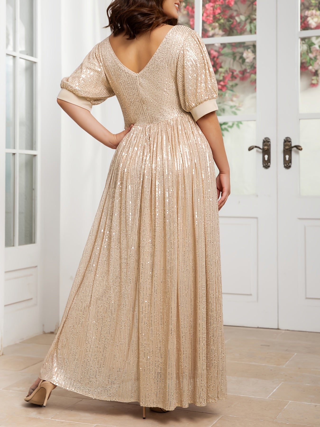 Plus Size Sequin Mother of the Bride Dress Long Formal Gown with Short Sleeves