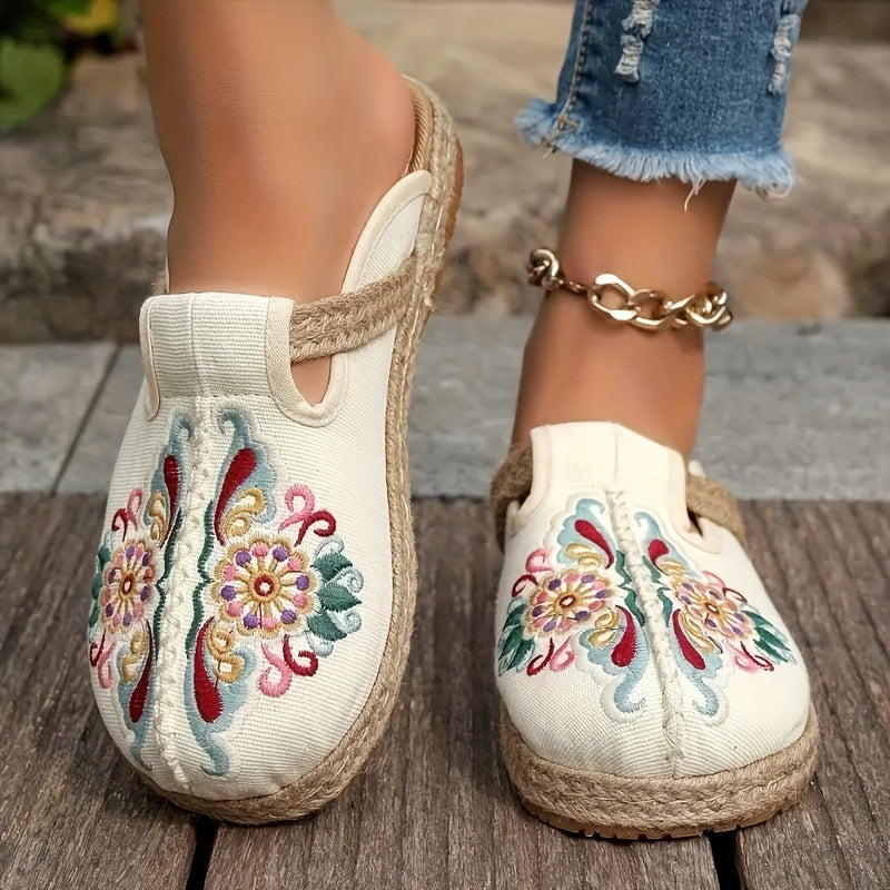 Women Flat Shoes Butterfly Embroidery Slip-On Casual Comfort